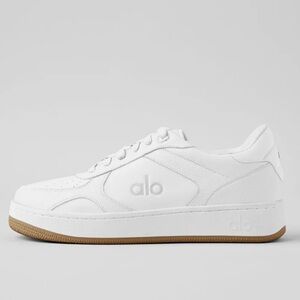 Alo Recovery Mode Sneakers in White